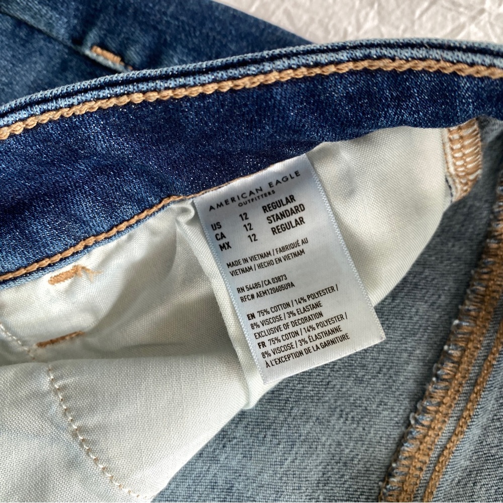 American Eagle next level stretch dark wash denim blue jeans size 12 - Picture 4 of 5